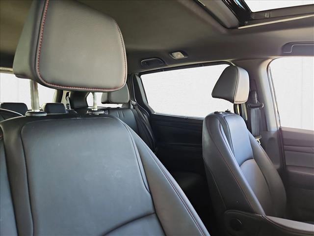used 2025 Honda Odyssey car, priced at $39,970