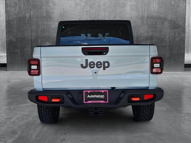 new 2025 Jeep Gladiator car, priced at $47,596