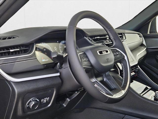 new 2025 Jeep Grand Cherokee car, priced at $29,564
