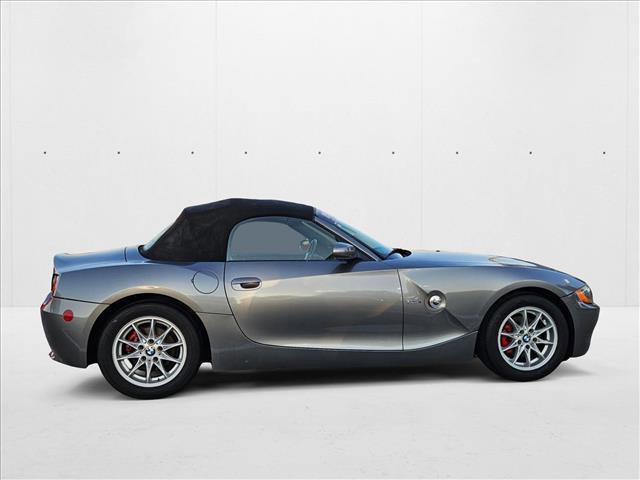 used 2003 BMW Z4 car, priced at $9,495