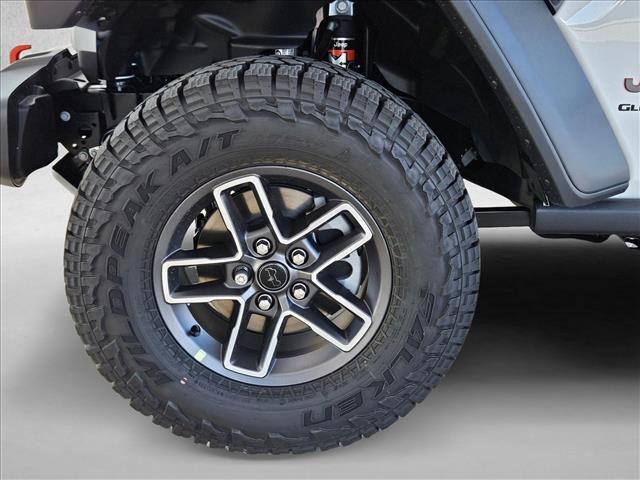 new 2025 Jeep Gladiator car, priced at $45,103