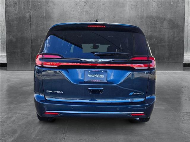 new 2025 Chrysler Pacifica Hybrid car, priced at $42,940