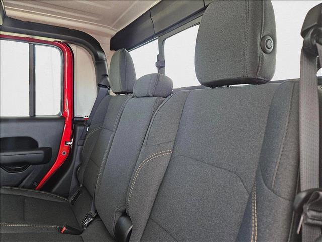 new 2025 Jeep Gladiator car, priced at $37,170