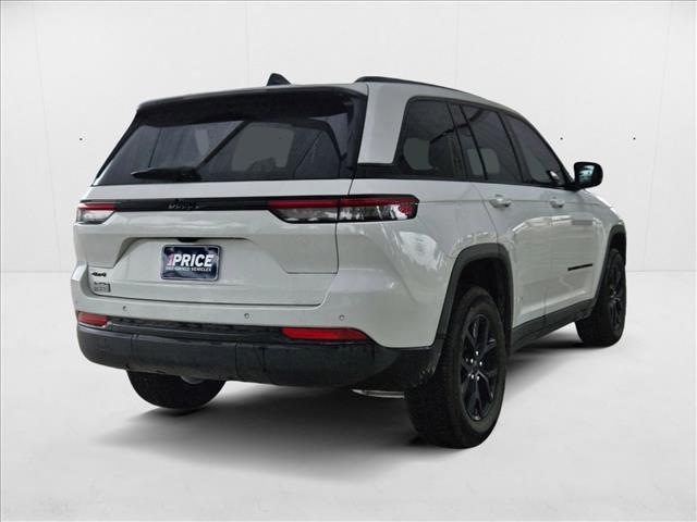 used 2025 Jeep Grand Cherokee car, priced at $37,798