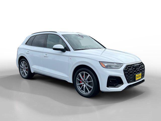 new 2025 Audi Q5 car, priced at $69,955