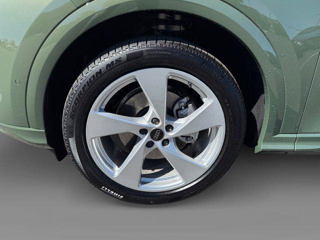 new 2025 Audi Q5 car, priced at $64,865