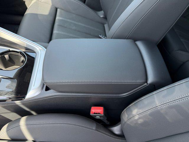 new 2025 Audi Q5 car, priced at $60,340