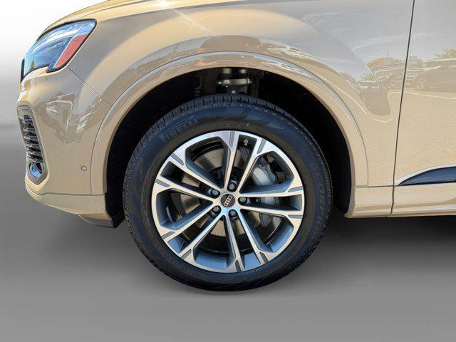 new 2025 Audi Q7 car, priced at $65,385