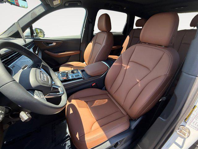 new 2025 Audi Q7 car, priced at $66,255