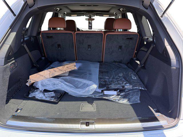 new 2025 Audi Q7 car, priced at $66,255