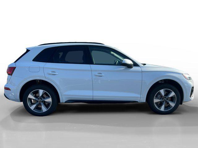 new 2025 Audi Q5 car, priced at $54,450