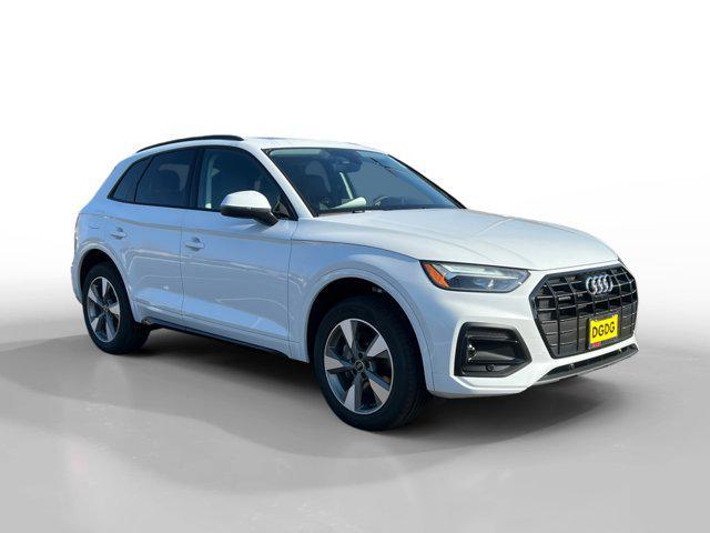 new 2025 Audi Q5 car, priced at $54,450