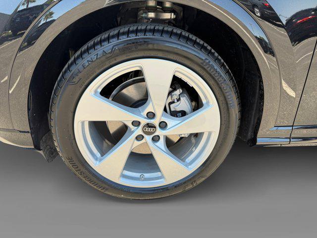 new 2025 Audi Q5 car, priced at $64,250