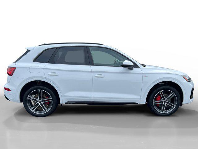 new 2025 Audi Q5 car, priced at $67,955