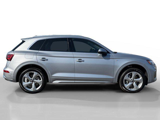 new 2025 Audi Q5 car, priced at $60,000