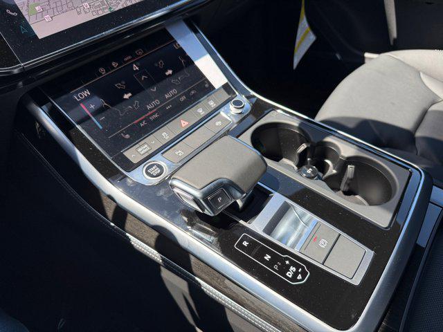 new 2025 Audi Q7 car, priced at $73,185