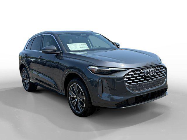 new 2025 Audi Q5 car, priced at $61,300