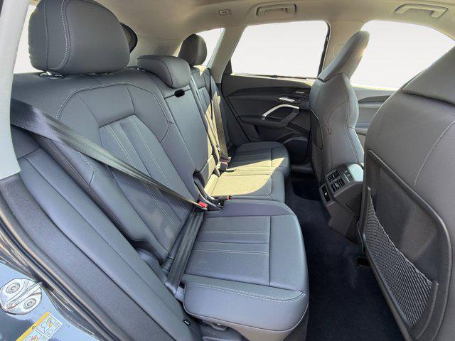 new 2025 Audi Q5 car, priced at $60,975