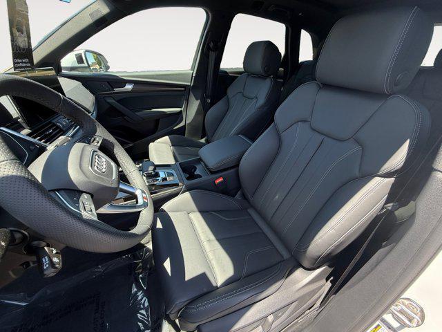 new 2025 Audi Q5 car, priced at $69,385