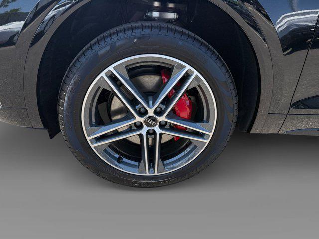 new 2025 Audi Q5 car, priced at $69,385