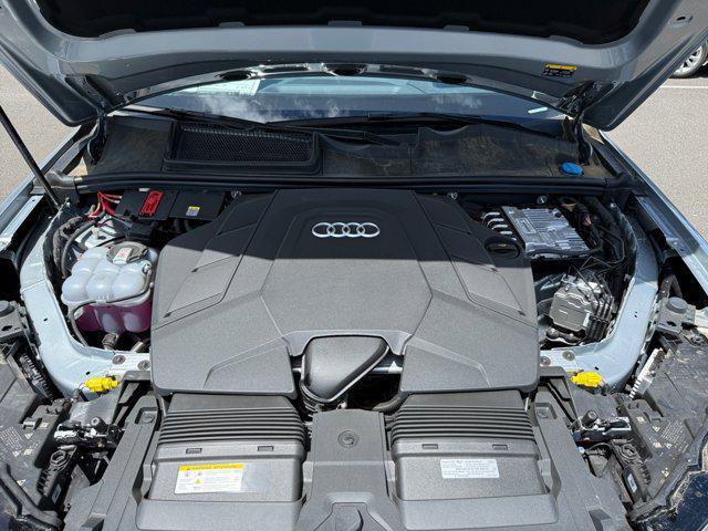 new 2025 Audi Q7 car, priced at $89,845