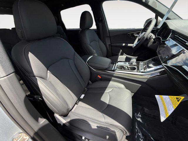 new 2025 Audi Q7 car, priced at $89,845