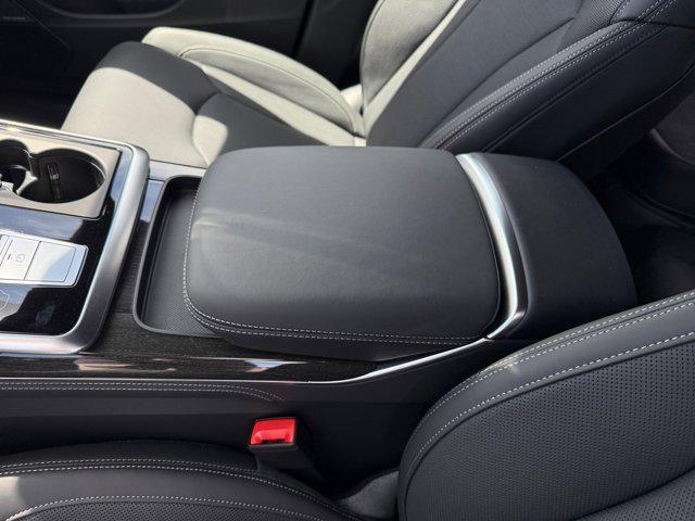 new 2025 Audi Q7 car, priced at $89,845