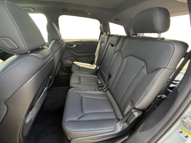 new 2025 Audi Q7 car, priced at $89,845