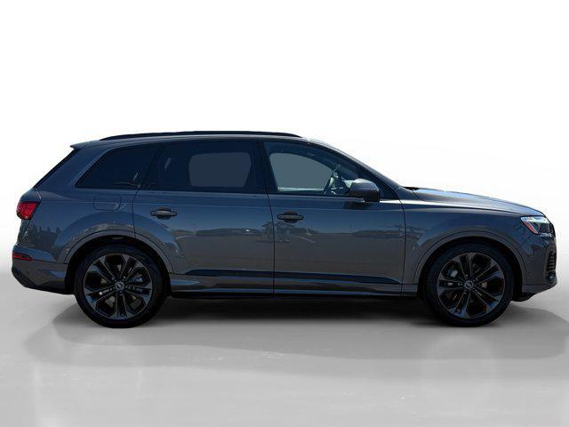 new 2025 Audi Q7 car, priced at $81,260