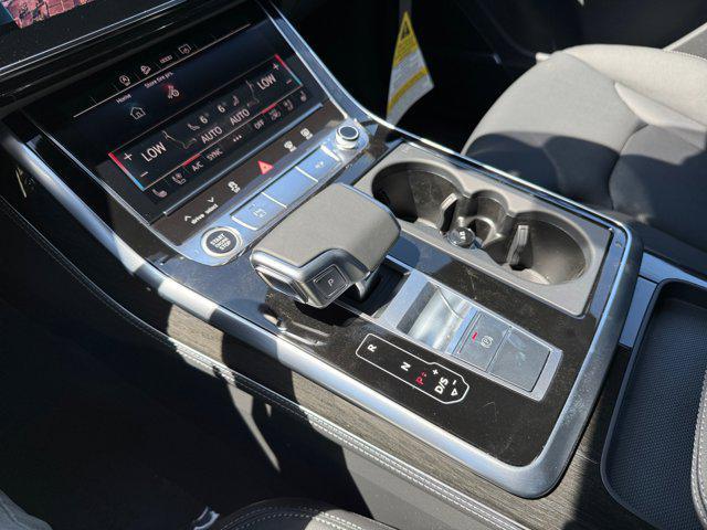 new 2025 Audi Q7 car, priced at $73,350