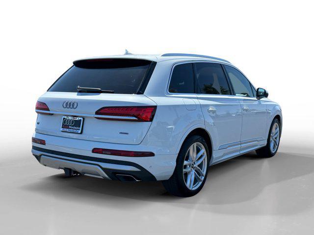 new 2025 Audi Q7 car, priced at $73,350