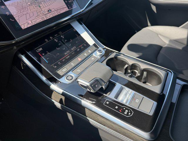 new 2025 Audi Q7 car, priced at $74,750