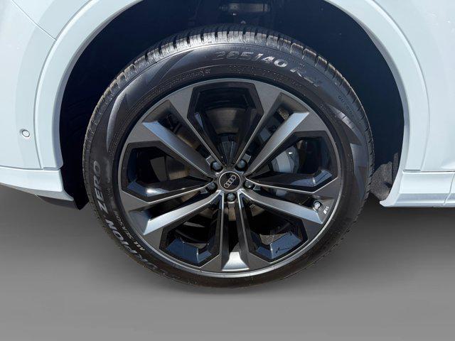 new 2025 Audi Q7 car, priced at $74,750
