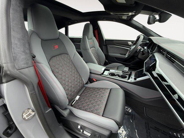new 2025 Audi S7 car, priced at $110,805