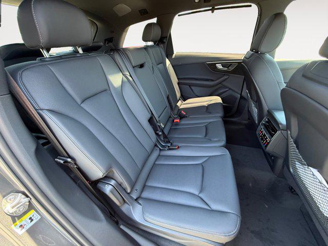 new 2025 Audi Q7 car, priced at $74,750