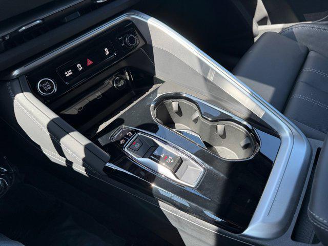 new 2025 Audi Q5 car, priced at $61,300