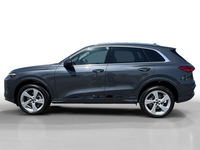 new 2025 Audi Q5 car, priced at $61,300