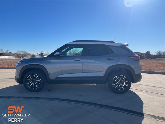 new 2025 Chevrolet TrailBlazer car, priced at $29,870