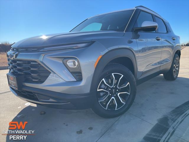 new 2025 Chevrolet TrailBlazer car, priced at $29,870