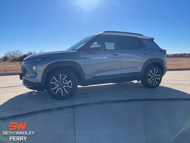 new 2025 Chevrolet TrailBlazer car, priced at $29,870