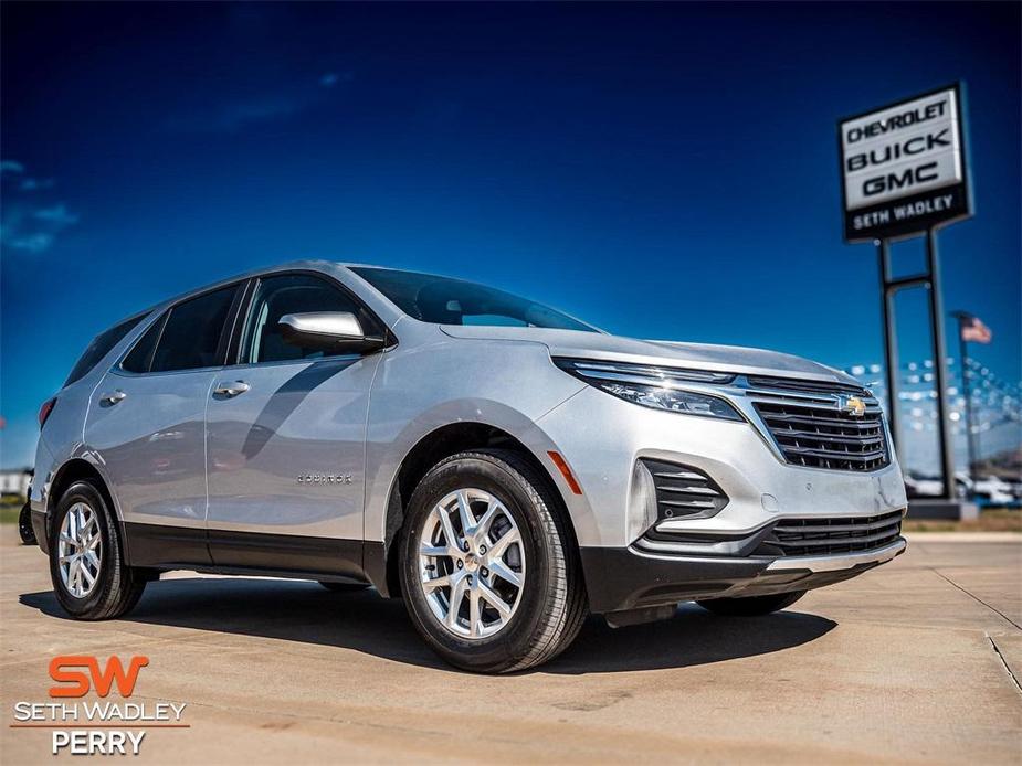 used 2022 Chevrolet Equinox car, priced at $22,888