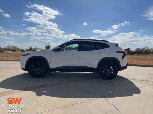 new 2025 Chevrolet Trax car, priced at $26,190