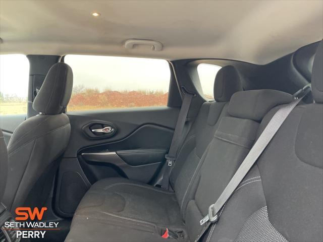 used 2019 Jeep Cherokee car, priced at $16,373