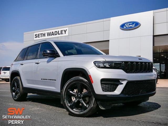 used 2022 Jeep Grand Cherokee car, priced at $30,855