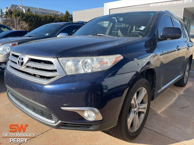 used 2011 Toyota Highlander car, priced at $9,899