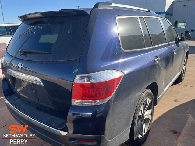 used 2011 Toyota Highlander car, priced at $9,899