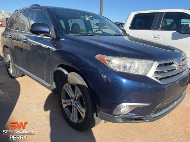 used 2011 Toyota Highlander car, priced at $9,899