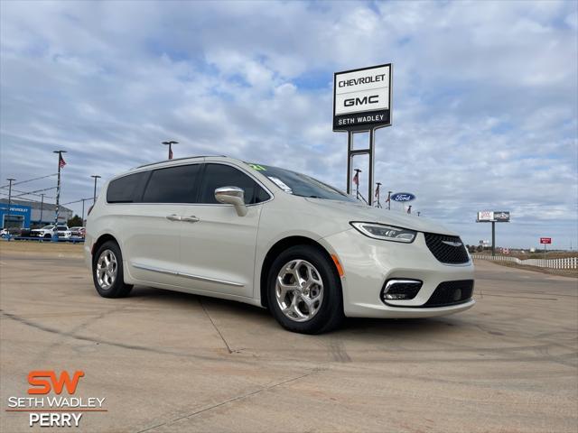 used 2021 Chrysler Pacifica Hybrid car, priced at $29,797