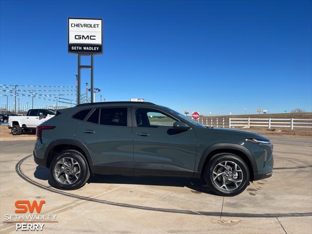 new 2025 Chevrolet Trax car, priced at $25,235