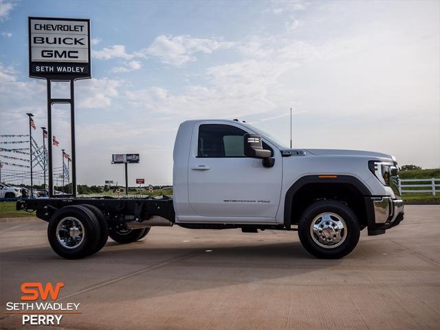 new 2024 GMC Sierra 3500 car, priced at $50,952